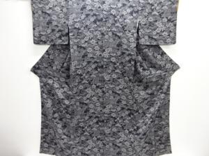 未使用品　仕立て上がり　縮緬地　屋敷に草花模様小紋着物